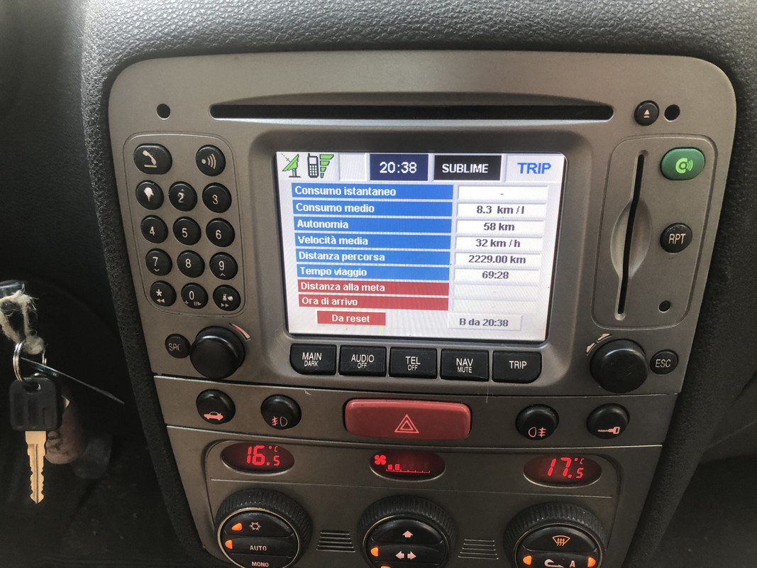 33B3FA23-632D-4907-98E2-B8B456EED07E