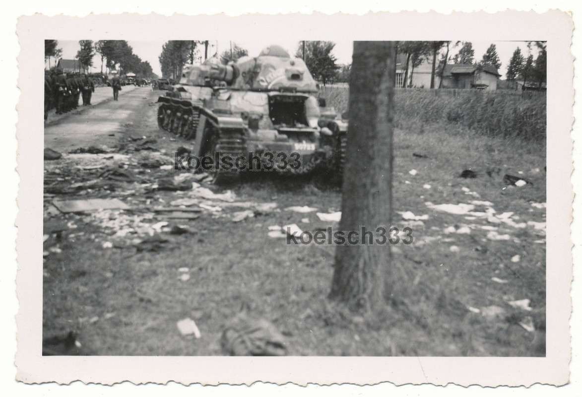 Foto französische Char R 35 Panzer Wracks Westfr