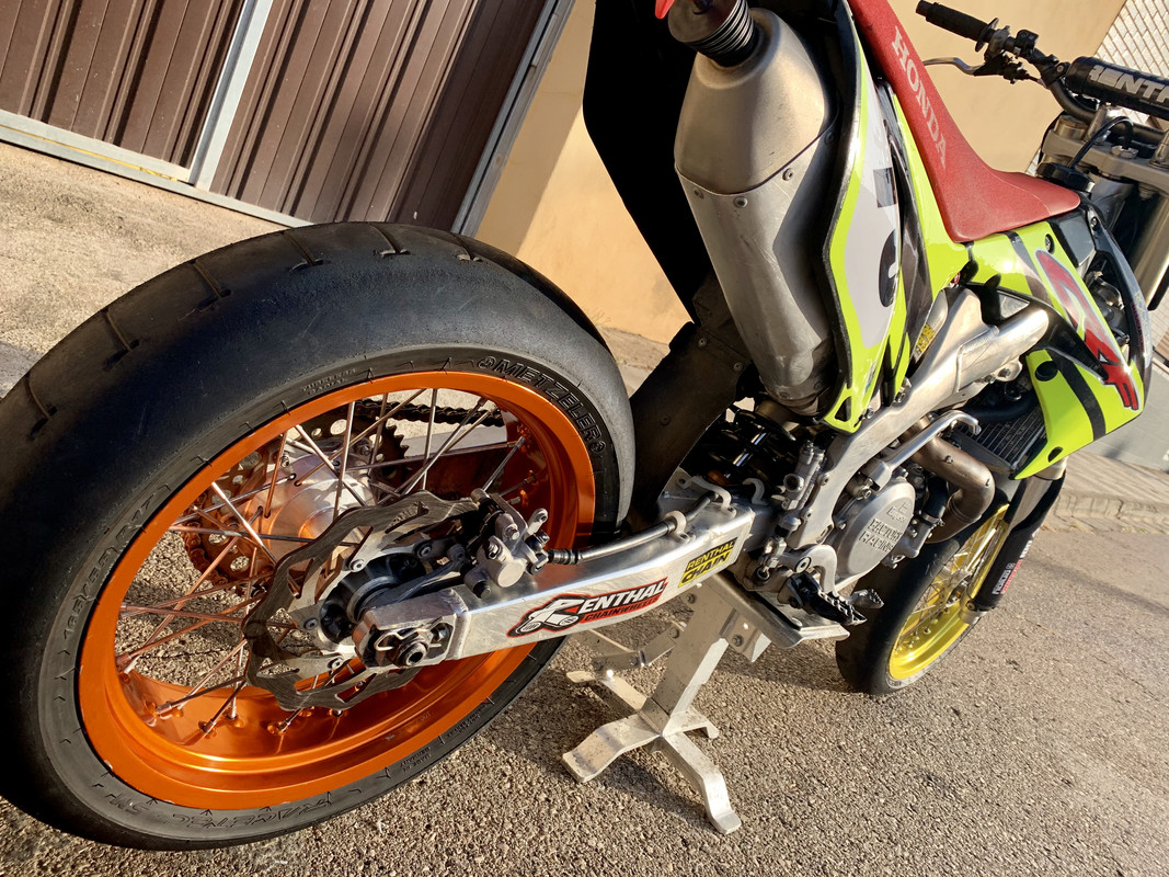 BE8379A1-946A-477E-B150-49EA31DCBE61