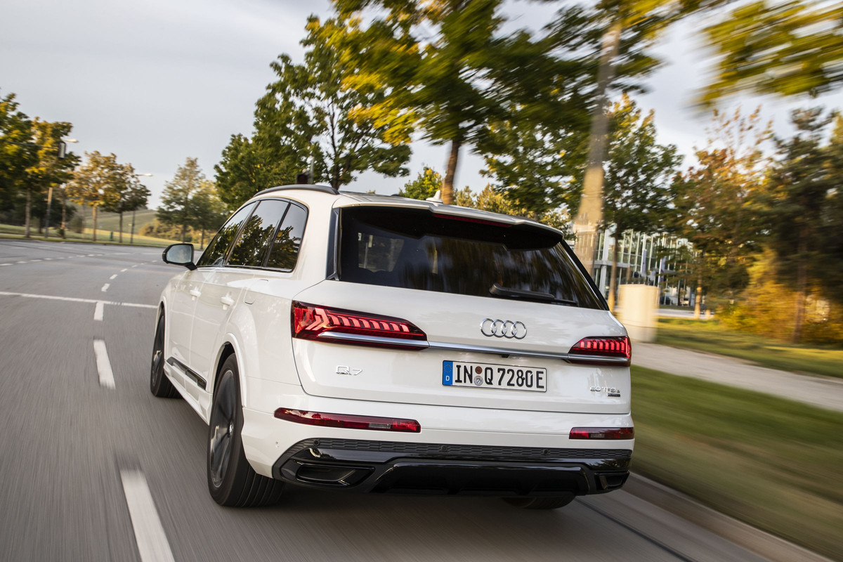 Audi Q7 TFSI e quattro (4)