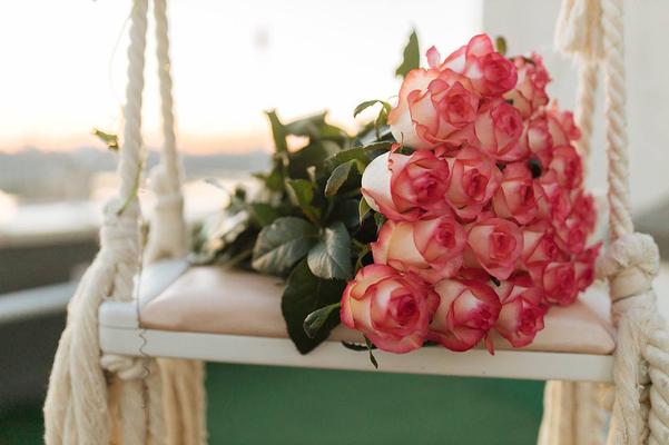 Квіти як мова почуттів: мистецтво дарувати навіть на відстані