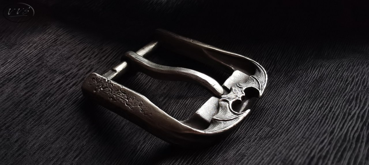 пряжка мышь3