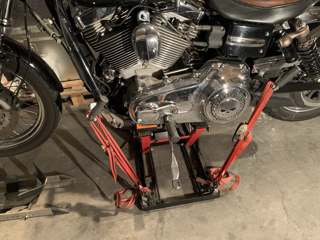 D4CB8A0D-E612-4481-BB87-874589A67CD2