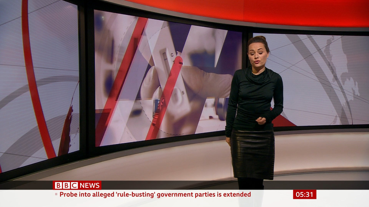 BBC News Fritz_20211210_05000600.ts_snapshot_00.32.28.658