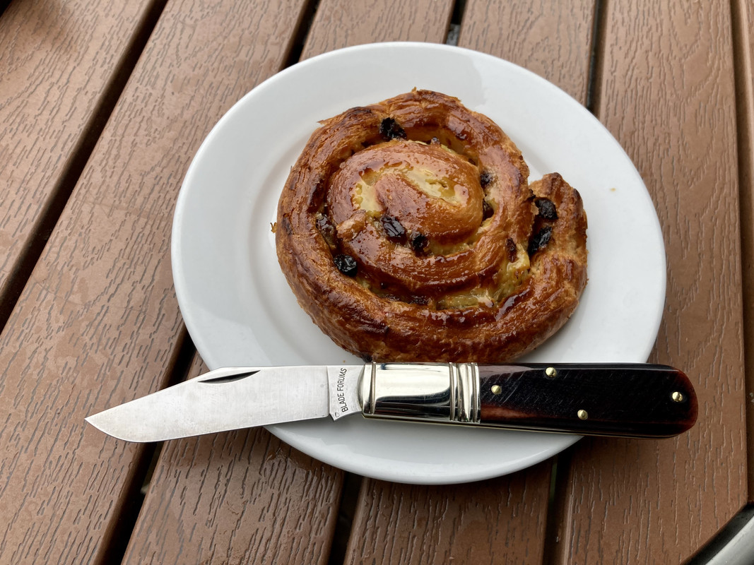 AE76D695-0011-4E93-9FF3-79E73CDA87F5