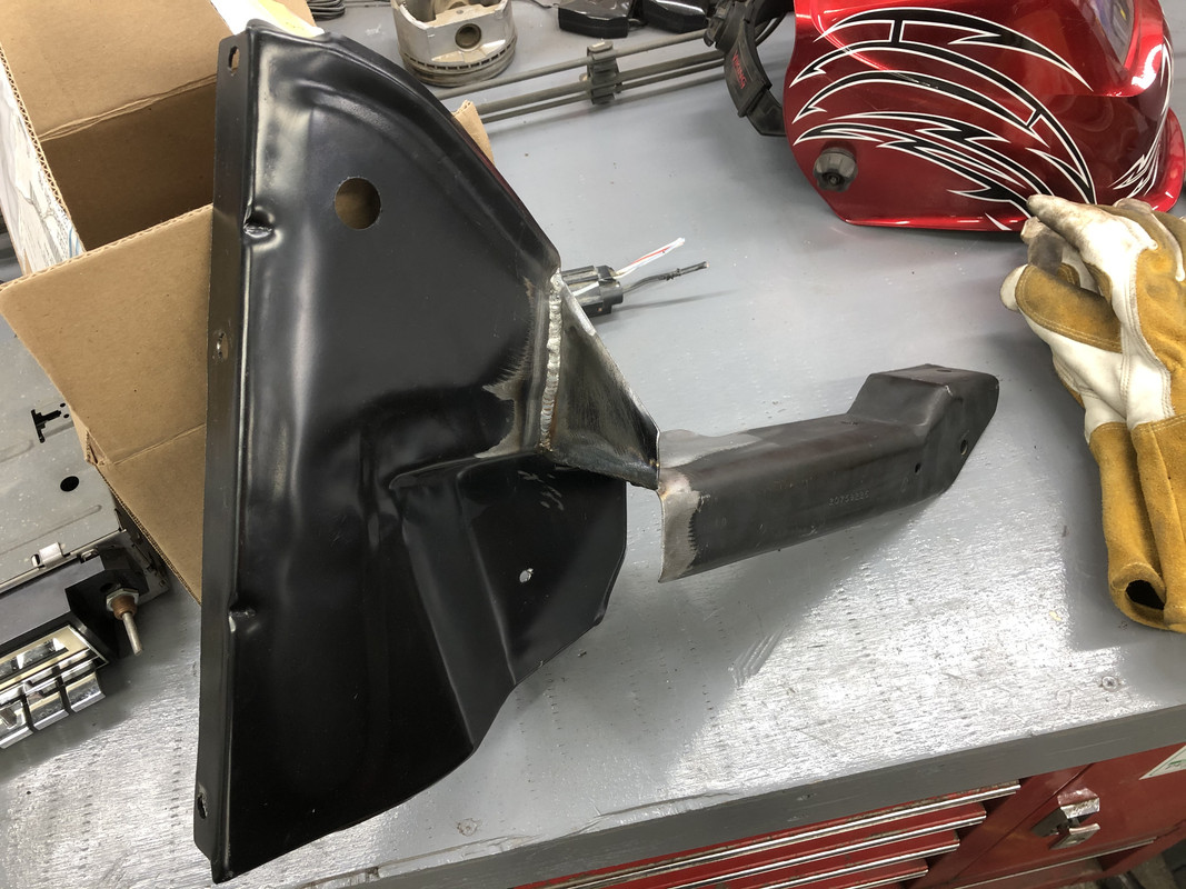 1B4D728E-9E29-46ED-9A9C-CD698AE93ACC