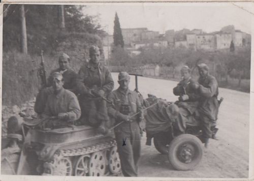 Foto Fallschirmjäger NSU Kettenkrad Italien 1944