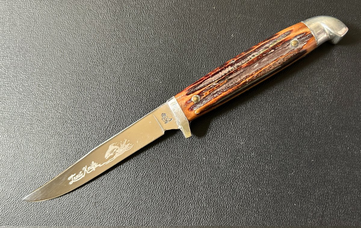 Queen_Trout_Knife_(1).jpg