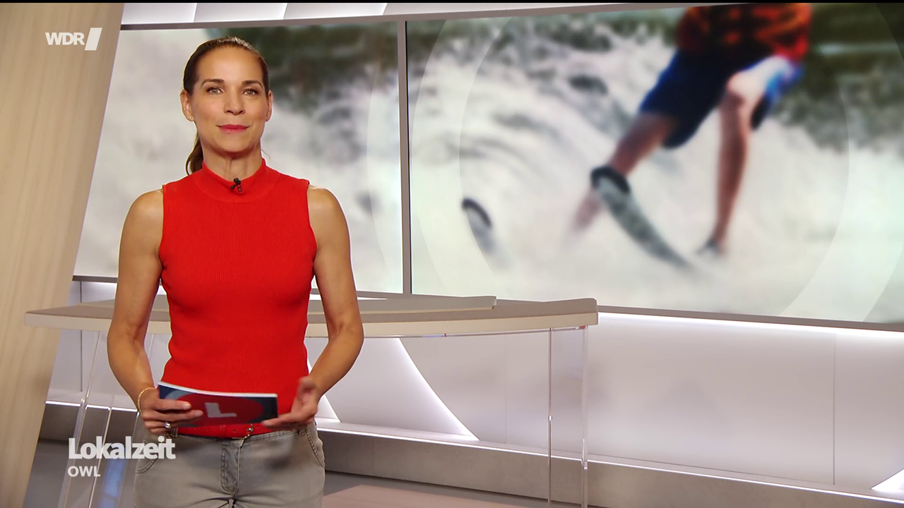 Kristina Sterz WDR Lokalzeit OWL 06 07 2026 118X Caps 27