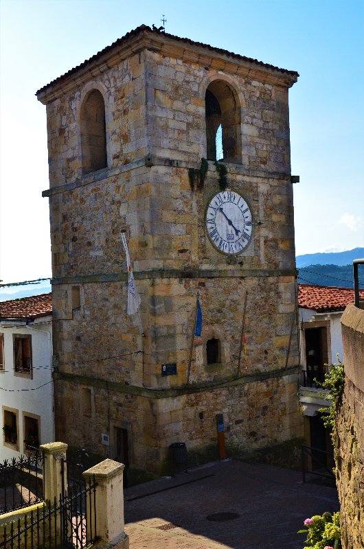 LASTRES-1-9-2017-ASTURIAS - LOS PUEBLOS MÁS BONITOS DE ESPAÑA (LISTA OFICIAL)-2010/2023 (25)