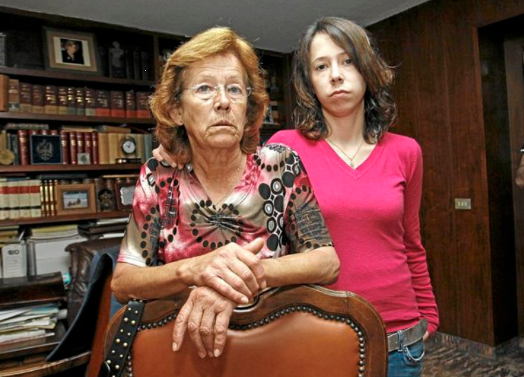Historia de María, mujer que quemó vivo al violador de su hija
