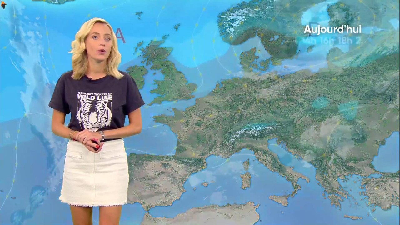 Emilie Dupuis 250821.mp4_snapshot_00.20_[2021.08.25_15.43.59]