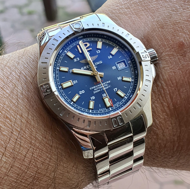 5ED05F27-CD3F-4808-BC45-E5ABB30222E9