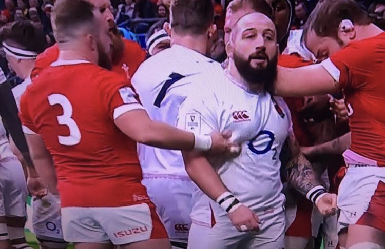 F6821465-2A5B-4860-AE2D-14017154C957