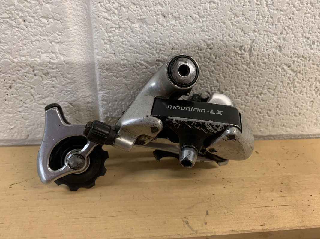 DFF7A1E4-689C-4E4A-AA90-B7E30E3D8234