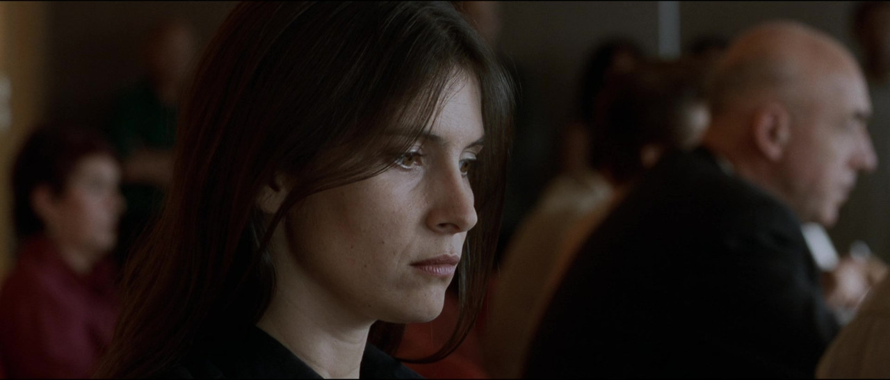 Les Revenants (2004) (1080p BluRay x265 Silence)-1