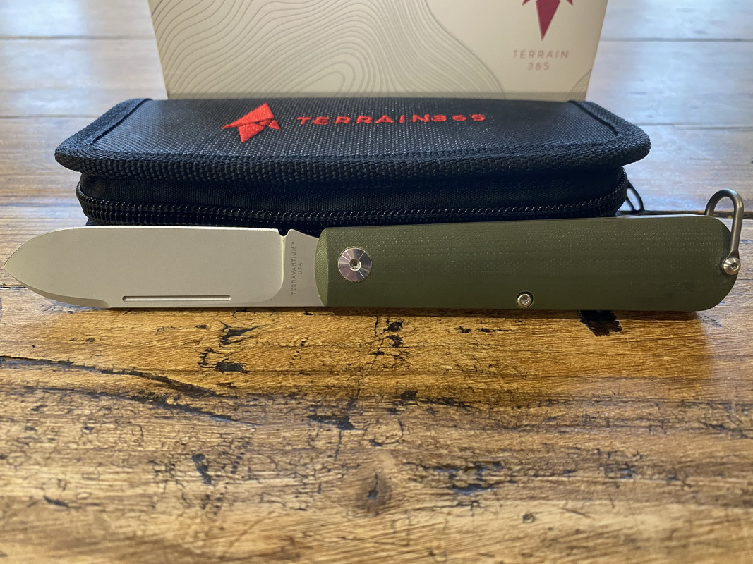 FEDE0B0C-6359-4731-83C0-682684814A25