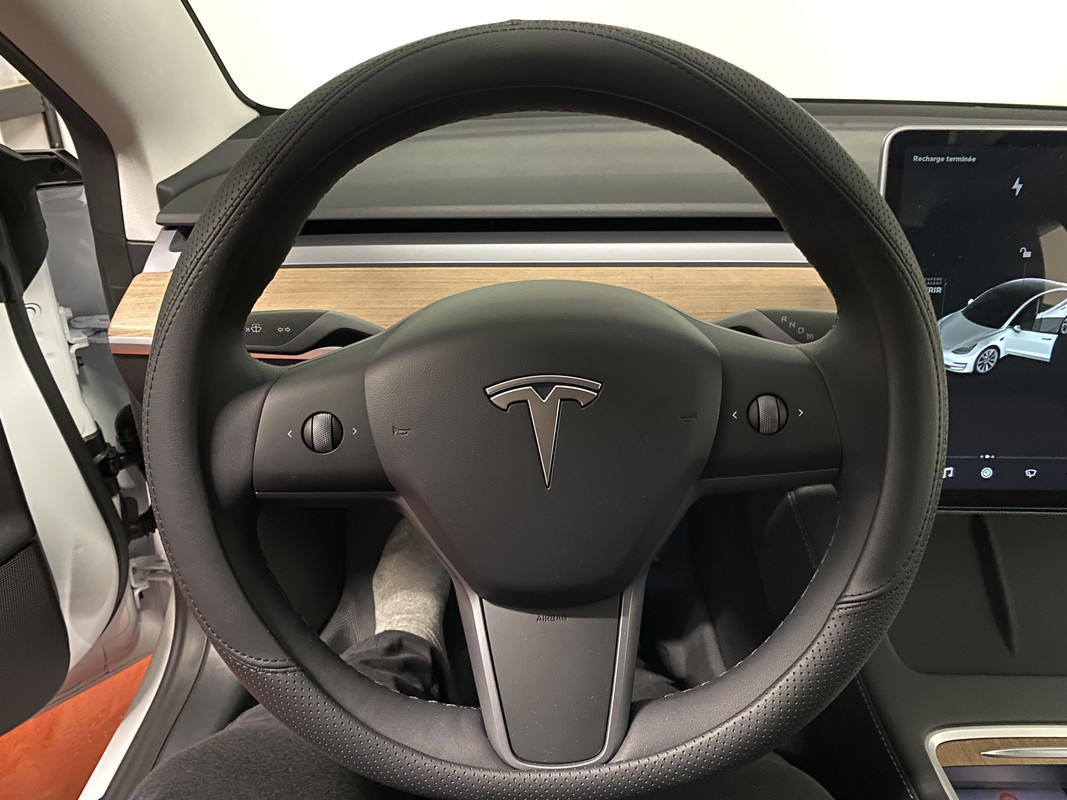 7B777217-CCB4-43A6-8184-D651F78D8CD4