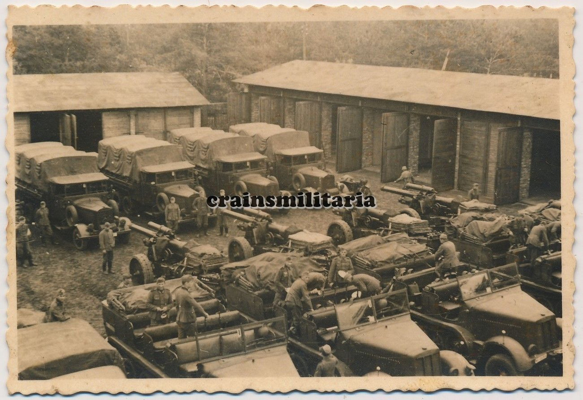 Orig. Foto Wagenpark SdKfz 7 Halbkette m. Geschütz Mercedes Lkw 