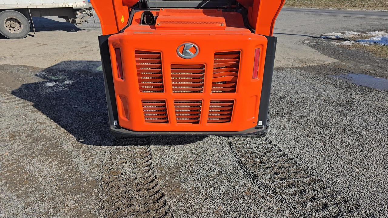 Vehicle thumbnail 34