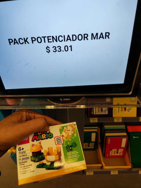 Walmart, Potenciadores Lego Mario 