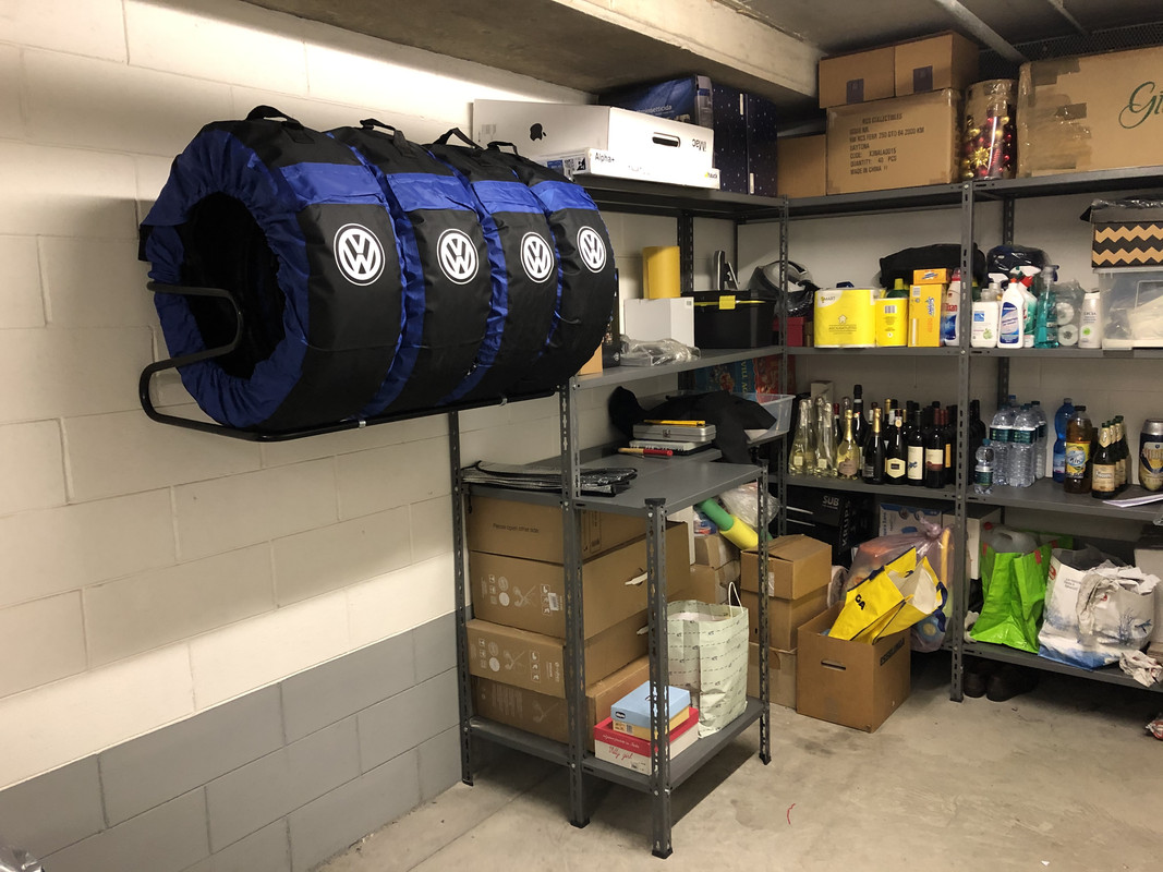 0D2FB3AE-0E45-4890-B1C9-B6F8A2523D0F