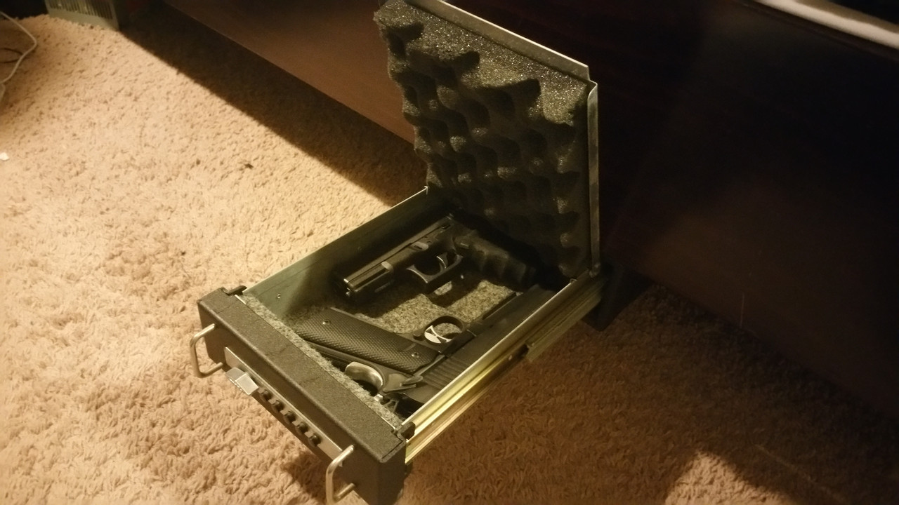 Mechanical pistol lock box