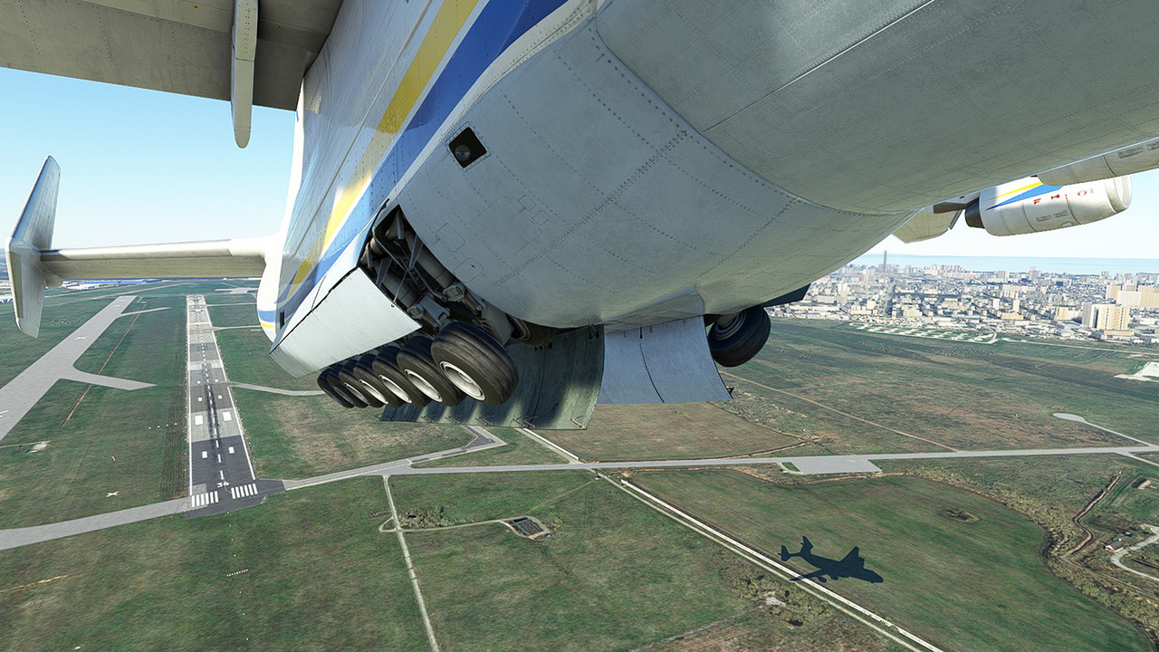 AN-225-at-Odesa-airport-UKOO-21.jpg