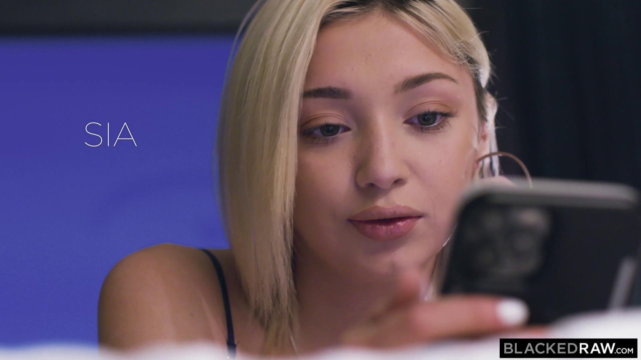 vlcsnap-2023-06-10-21h34m54s059