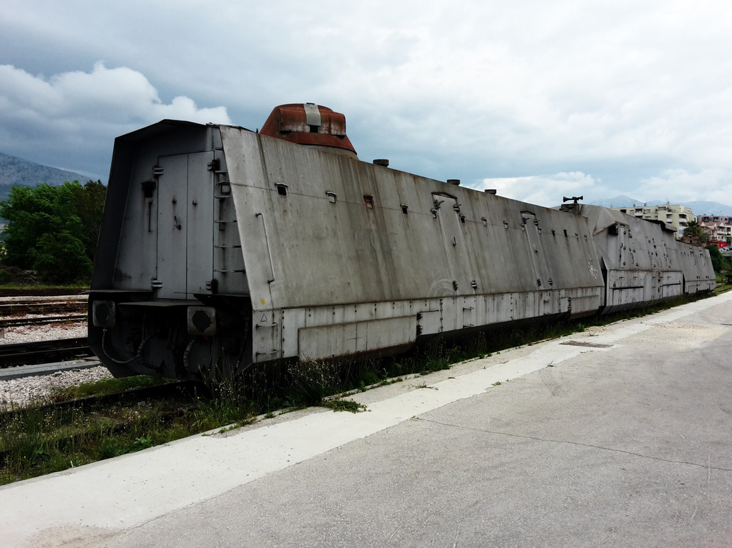 Train blinde - Page 5 Croatian-armoured-train-front-vehicle-17