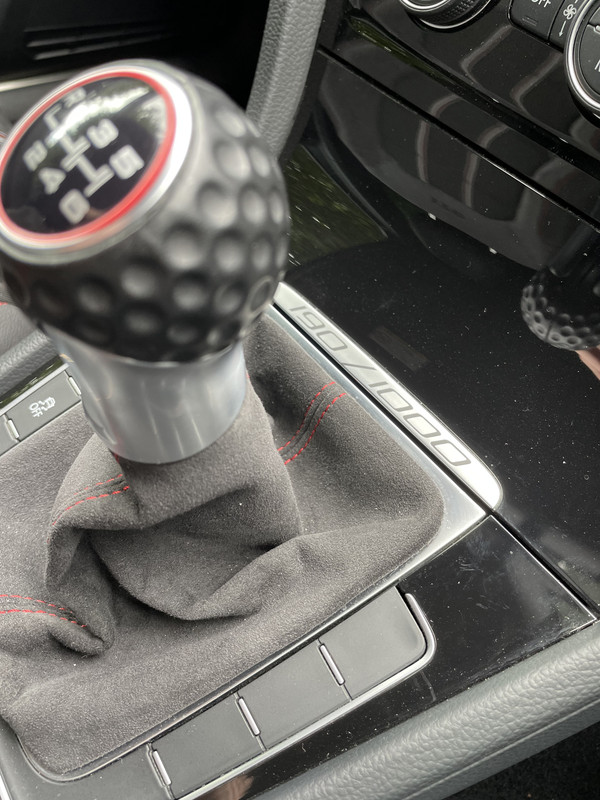 569249C3-F8B0-4A79-8B24-4360293DFA6B