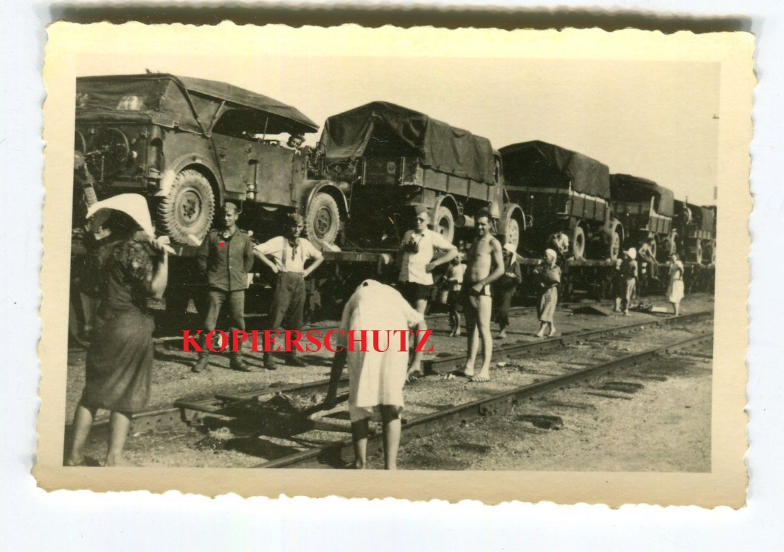 Foto Eisenbahn Zug Verladung Halbkette Kübelwage