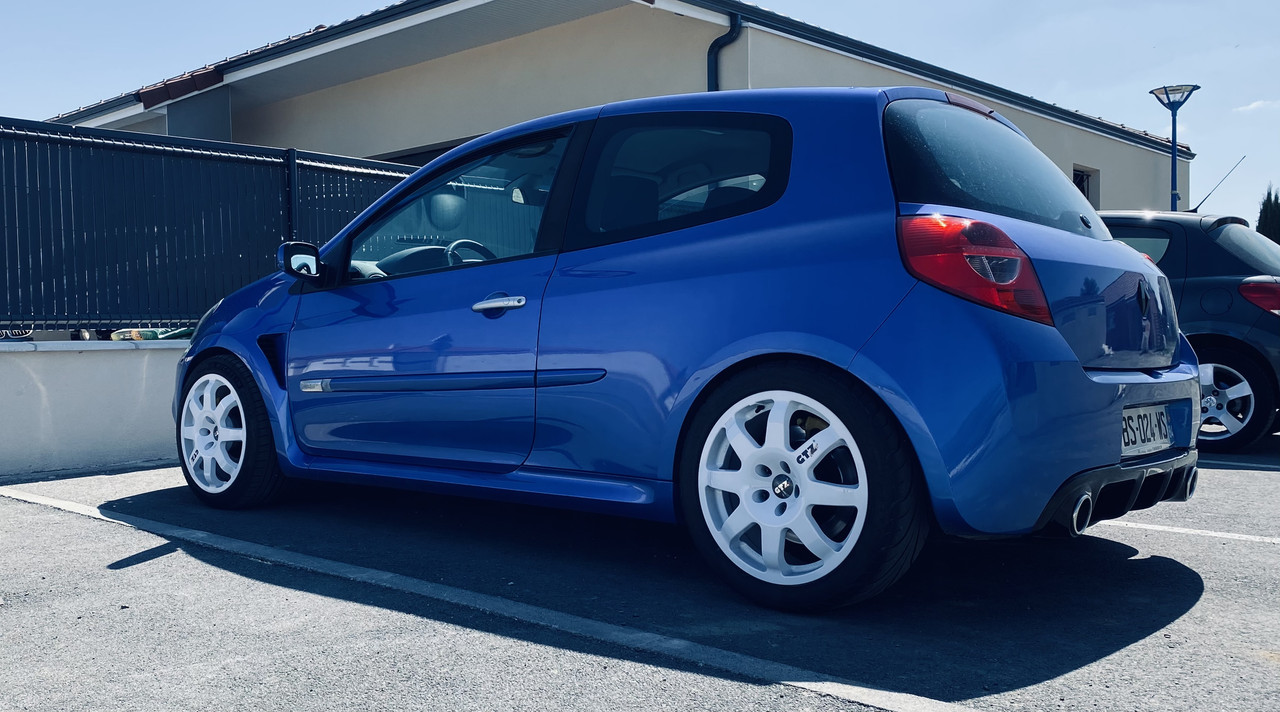 97FB53A7-40FF-4C97-AD18-6113C8C2870A