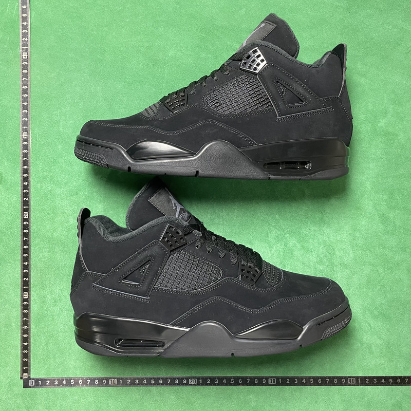 Air Jordan 4