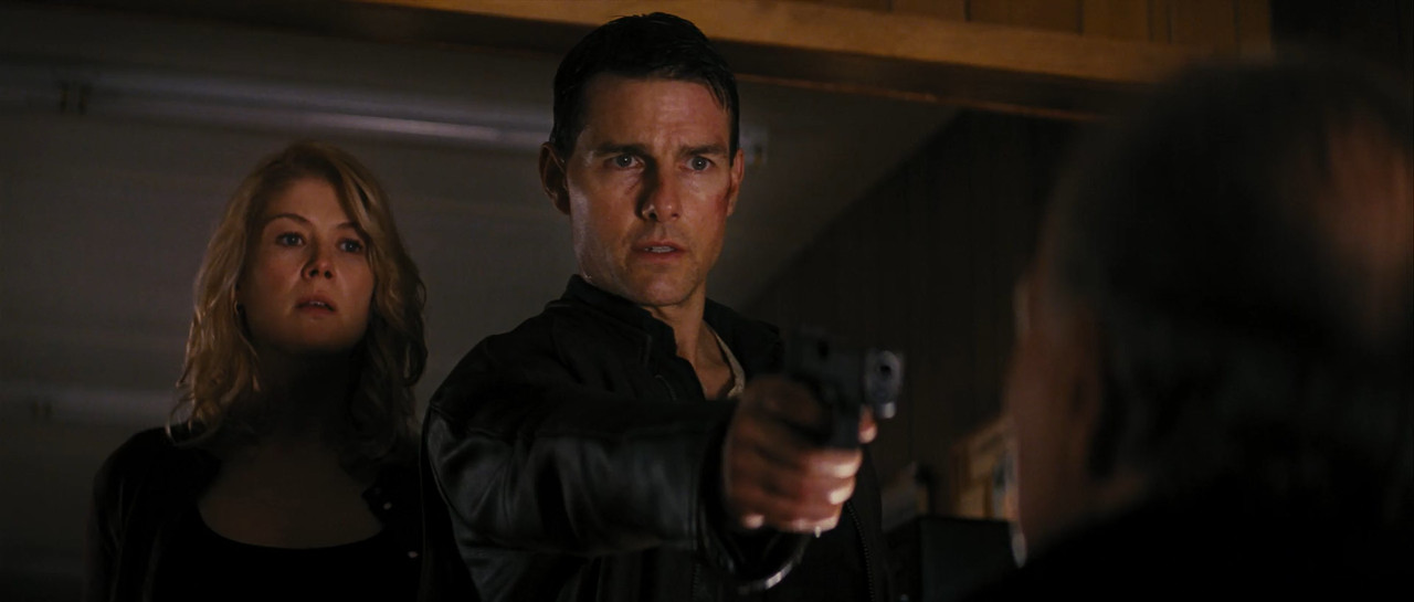 Jack Reacher 2012 BluRay [Hindi + Tamil + Telugu + English] 480p, 720p, 1080p ESub Screenshot