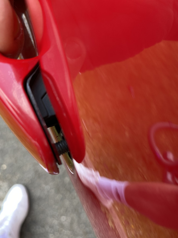 7C4F8F75-AC86-4D04-89EC-A7134CE2FBCF