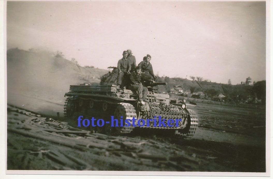 Panzer III volle Fahrt Kameraden PZ Ausrüstung P