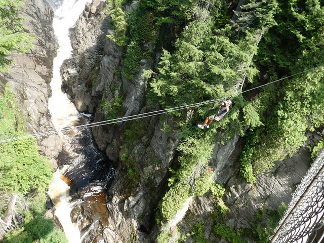 DOS SEMANAS EN EL ESTE DE CANADÁ (ONTARIO Y QUÉBEC) - Blogs de Canada - Montmorency, Basílica Sainte-Anne de Beaupré, Cañón Sainte-Anne y Tadoussac (15)