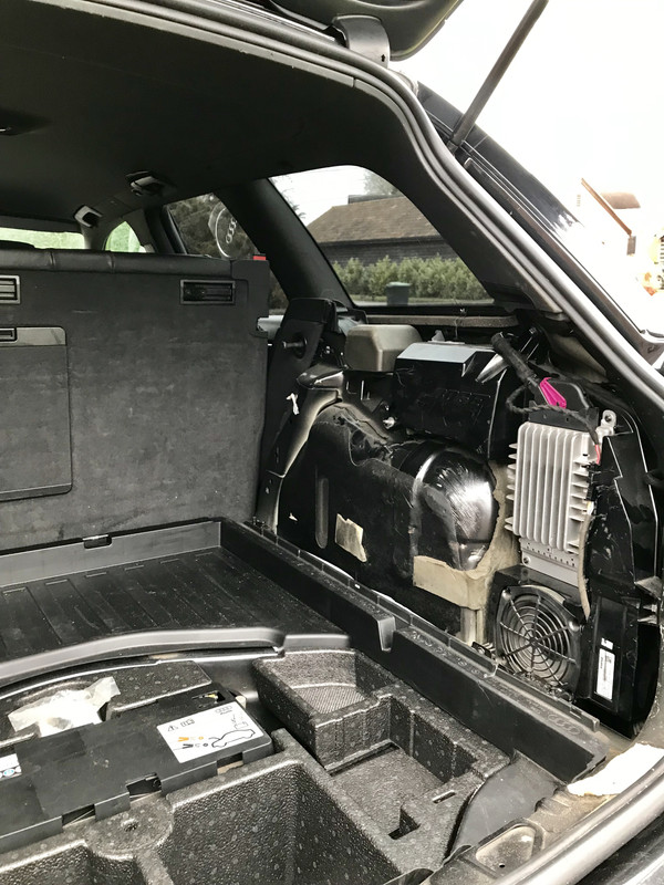 21DC821B-7BEC-4DE0-ABF7-3617E243C317