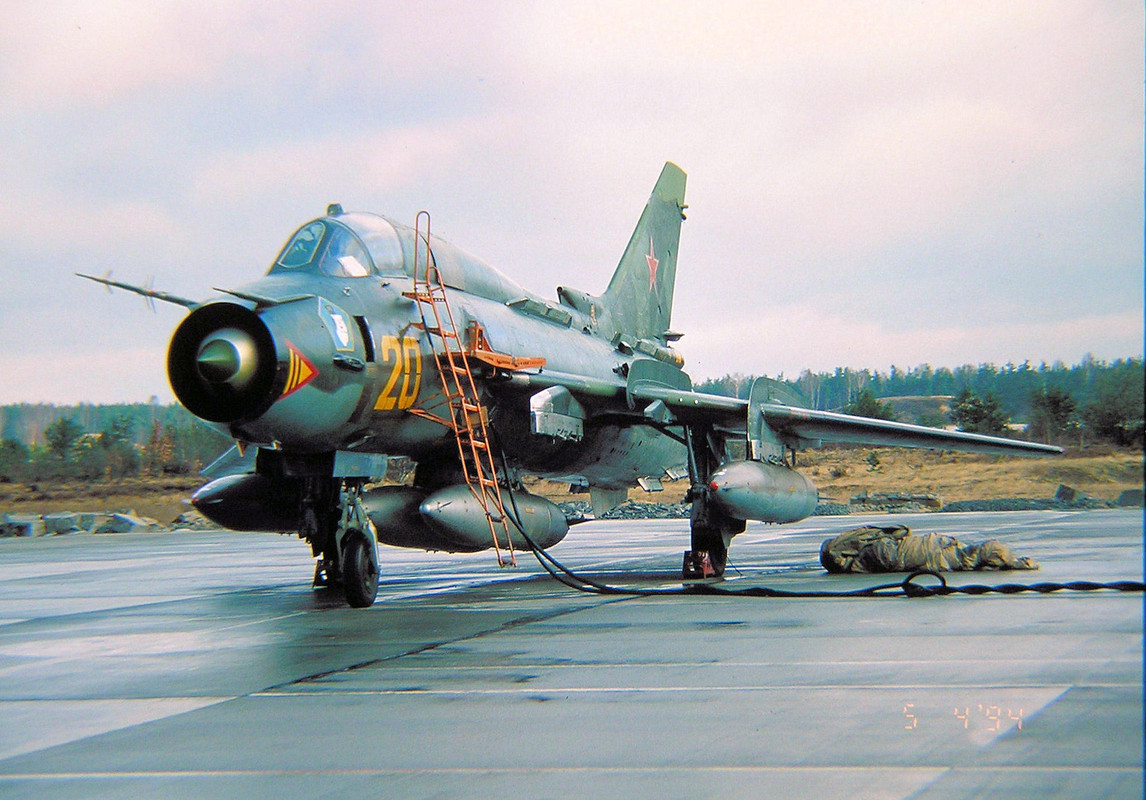 20 GvAPIB Su-17M4 20 yellow_38410_05.04.94
