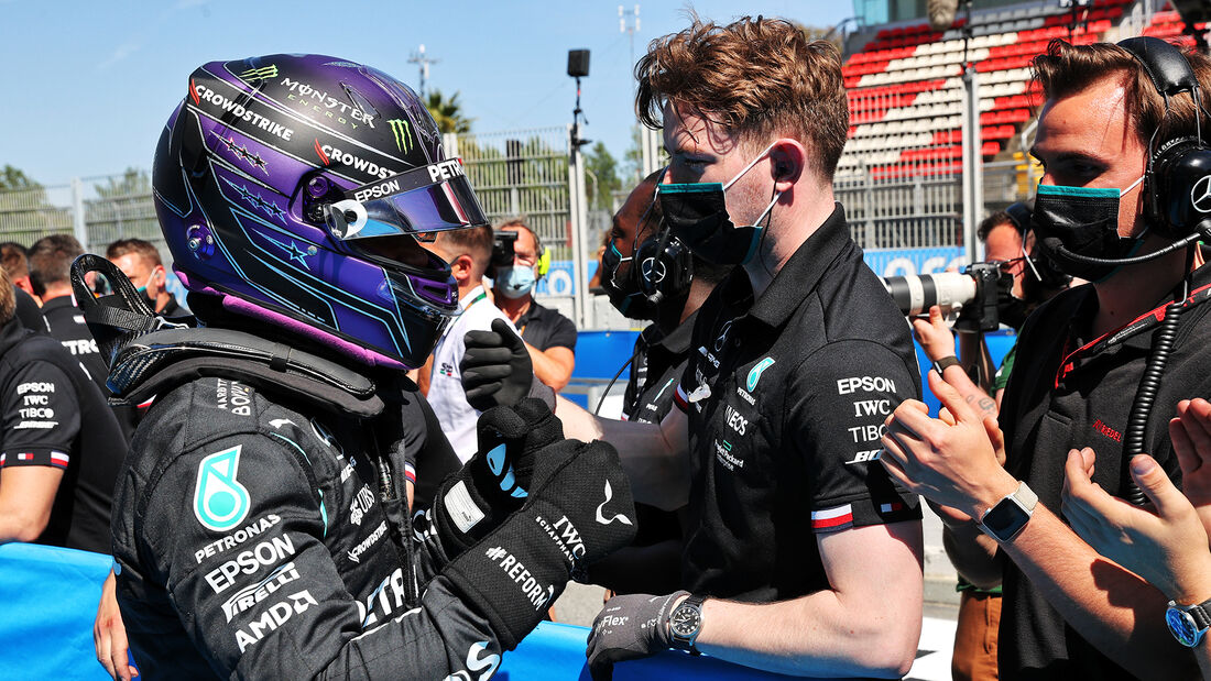 Lewis-Hamilton-Mercedes-GP-Spanien-Barcelona-Formel-1-Samstag-8-05-2021-169Gallery-a3cb3774-1793075
