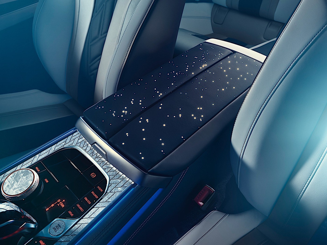 BMW M850i Individual Night Sky (10)