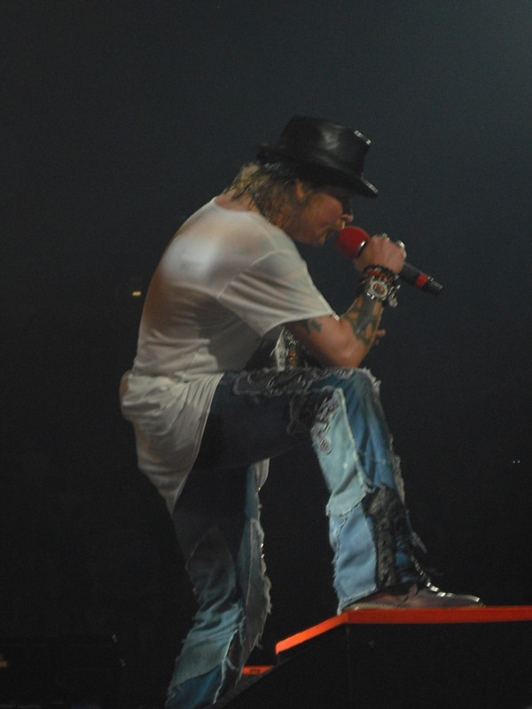 axl01-1.jpg