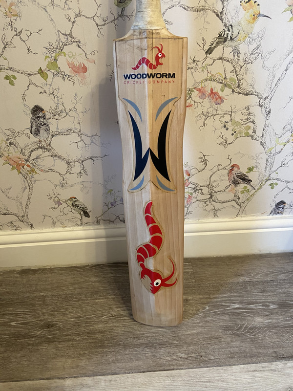 7D4964C3-2142-49D8-90B5-83BA5B5C5354