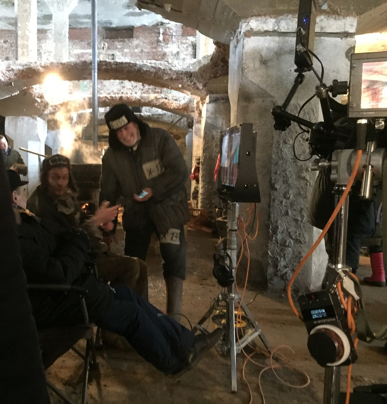 18A9A9F5-F85C-45C5-A301-C3FE432EE847