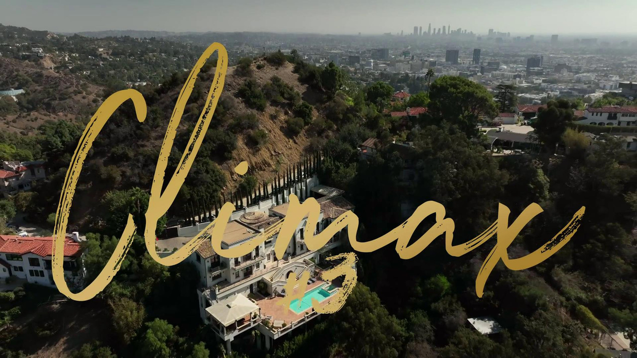 vlcsnap-2023-08-19-23h54m35s445