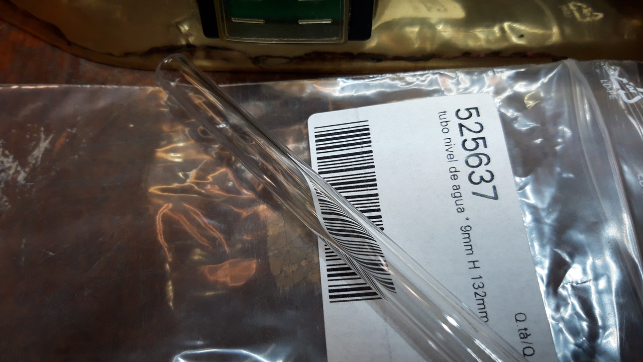 275A0453-9D0D-4C0B-BB1C-3CC3C51F46E4