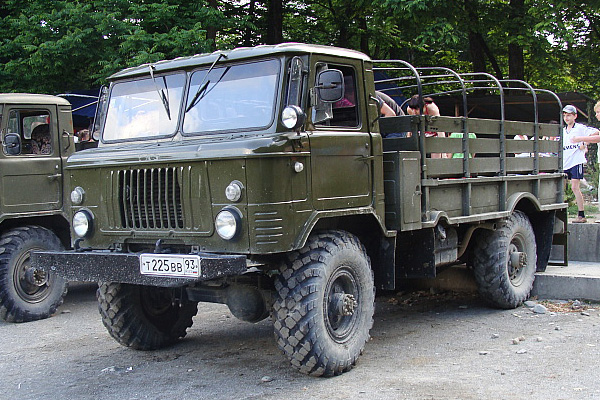 ГАЗ-66-02 (1964-99)
