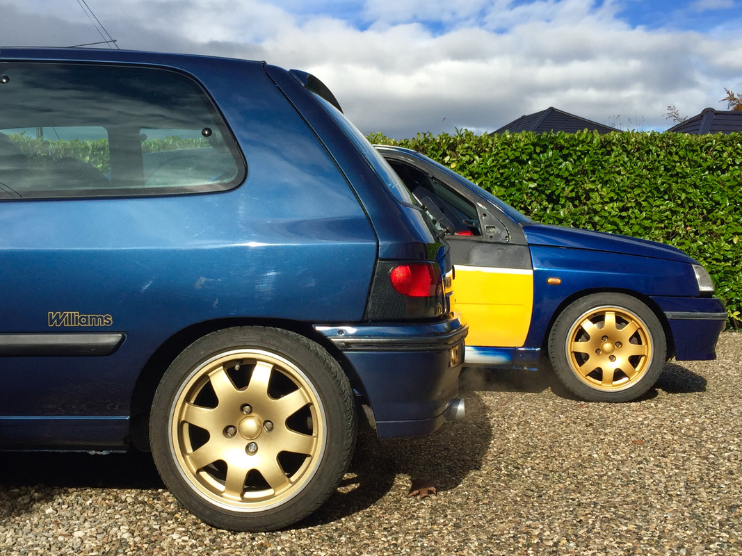 3E53E7EA-F4D3-44FC-8C3B-7F895303BEB6