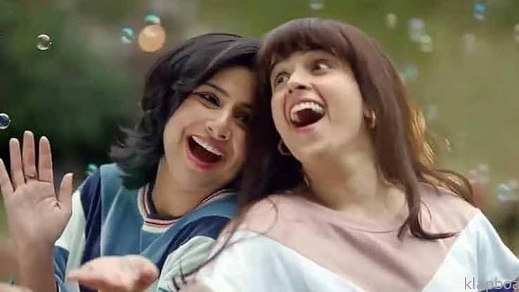 F7937933-D49-D-4649-B180-E88-EED248-E71.